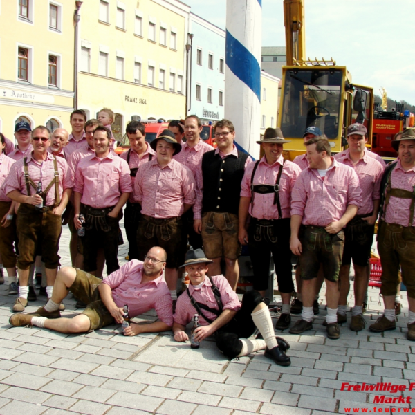 01. Mai – Nachlese Maibaum aufstellen